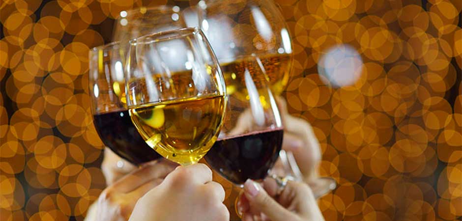 The Perfect Wine Match With Reunion Dinner Favourites