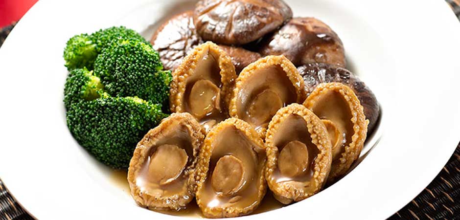 Braised Abalone with Broccoli